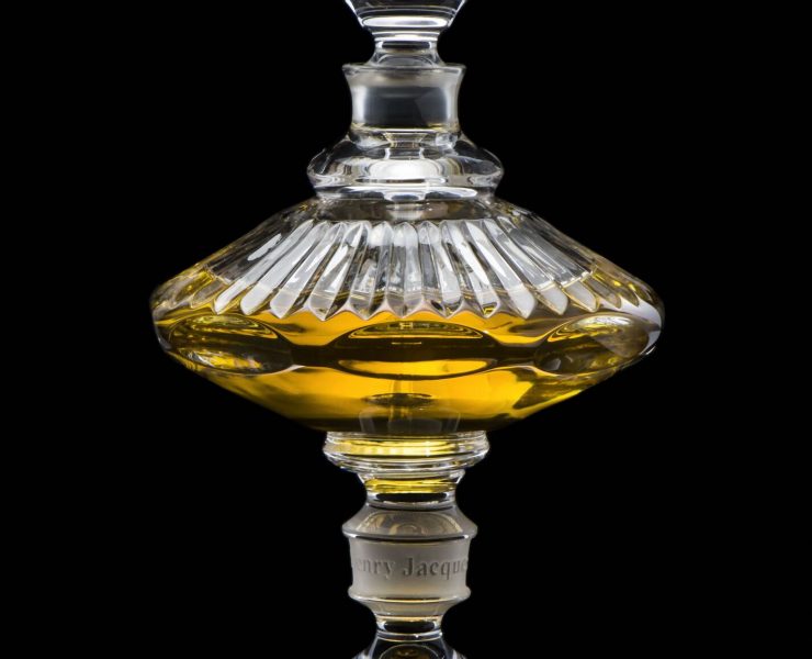 Les Toupies Collection by Henry Jacques – Exquisite handcrafted crystal perfume bottles embodying French luxury and olfactory artistry.