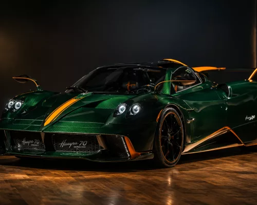 Pagani Huayra 70 Derecho hypercar with exposed carbon fiber bodywork