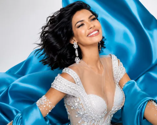 Miss Universe Sheynnis Palacios smiling gracefully during her exclusive gala visit to Houston
